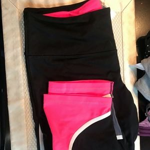 CLOSET CLEAR OUT! Victorias Secret workout pants, Leggings black